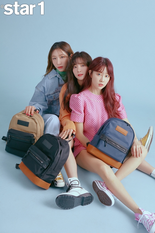 Group LABOUM conducted a picture of March 2020 with Star & Style Magazine.LABOUM in the picture emits a hidden charm with a lovely but lovely appearance.When asked about his reissue of Imagination Plus, which he had been loved a lot in December last year, LABOUM said, I worked with the feeling of returning to debutcho. He said, It is a song that made me know a lot of LABOUM and one of my favorite songs.Ive come to work with the desire that the public know more, he said.As for the concept that I want to challenge in the future, I want to show a sophisticated image of a woman and I want to come back to a song that can show more charm of individual people even though it is suitable for age.When asked about their gratitude to each other, LABOUM, who had been in the 6th year of debut, said, Thank you most for keeping each others place and being a force for each other. However, as the most handy member, he pointed out to Gien and said, You should always take care of things.The candid interviews and pictorials of LABOUM can be found in the March issue of At Style Magazine 2020.