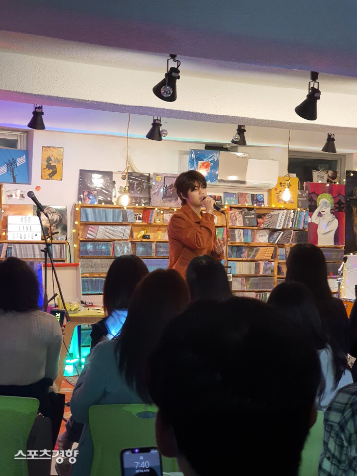 어린:스튜디오 이미지
