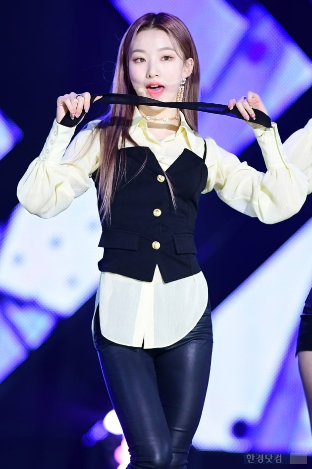 유아이 이미지
