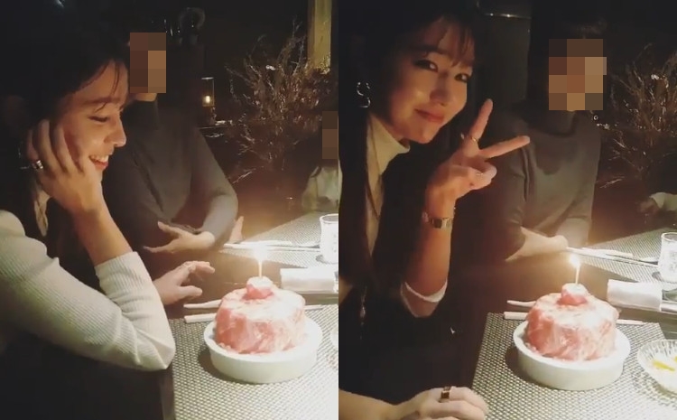 ..Goddess VisualLee Min-jung showed off her more beautiful beautiful look for her birthday.On the 18th, Lee Min-jung wrote to his Instagram, Happy Birthday.I am also shooting, so I am congratulated on the filming site and I am so grateful. Lee Min-jung in the public video is enjoying a birthday party with his friends.Lee Min-jung looks at Cake with a candle in it, looking at him with a shy smile. She is beautiful in her elegant, innocent side.Meanwhile, Lee Min-jung held his son in 2015 after marrying Actor Lee Byung-hun in 2013.KBS2 will return to the house theater with the new weekend drama Ive been to you once scheduled to be broadcast in March.PhotoLee Min-jung SNS