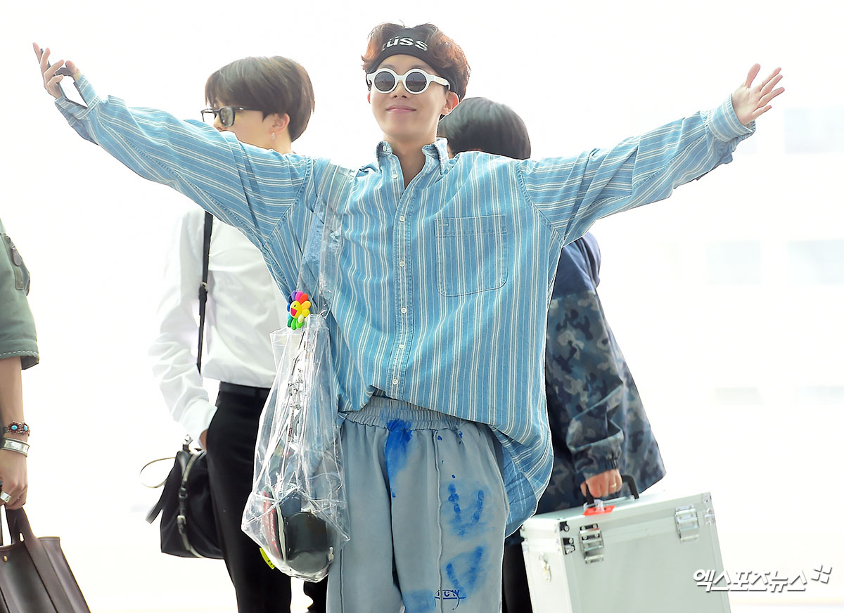 Cattle Bts J Hope Always Bright And Playful Look To The Public