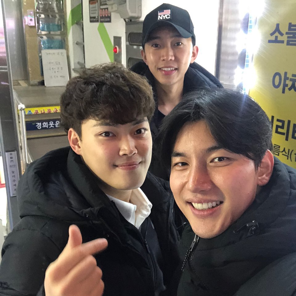 미스터신사 이미지