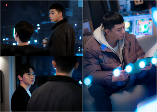 Park Seo-joon and Lee David begin their thrilling collaboration at JTBC Itaewon Clath.On the 21st, before the 7th episode, Itaewon Klath released a still cut featuring the meeting between Park Seo-joon and Lee Ho-jin (Lee David).In the big picture of Roy for revenge, I am looking forward to seeing if Lee Ho-jin, who returned to fund manager, will be a god.The big picture of the chairman of the group, Jang Dae-hee (Yoo Jae-myung), and the group of Jangga are showing a little outline.In the last broadcast, Park expressed his ambition to grow a single night into a franchise that is more than a long-distance franchise, and when he met it, Chang set a day of checks on his firm goal and watched the day.He watched the interference of The Fountainhead (Mr. Ahn Bo-hyun), who prevents the chance to appear on the air at night, and Osua (Mr. Kwon Na-ra), who is struggling between Jangga and himself, and started a series of conversions.Park has invested a total of 1.9 billion won in the Jangga Group and became a shareholder. Jang, who made a mad smile, found Foa directly.The cool eye contact of the two men, who finally faced each other again, amplified the tension.The meeting between Roy and Lee Ho-jin ignites curiosity, and the reunion of two hot-blooded youths looking at each other with a harder look raises their heart rates.Lee Ho-jin, who had been helpless by the reckless violence and harassment of the Fountainhead during his school days, re-emerged as a fund manager to help the Roy in the last broadcast, giving him an amazing reversal.His story of working with Roy, who saved himself in the past, and his performance are focused on his work.Another photo of Park checking the questionable documents makes Lee Ho-jin and the multiple editions more curious.In the 7th episode, which airs today at 10:50 p.m. (21st), Park will provoke Chang, who visited Foa at night.In the previous preview, the answer to the chairman, who said, What is your intention to invest this morning?Here, we will implement the plan that has been carefully built for seven years with Lee Ho-jin, who became fund manager.His counterattack, which has set the back of the chairmans head properly, raises expectations that he will speed up.Roys revenge game starts in the seventh inning, and we need to see how his collaboration with Lee Ho-jin will shake the house, said the production team of Itaewon Klath.