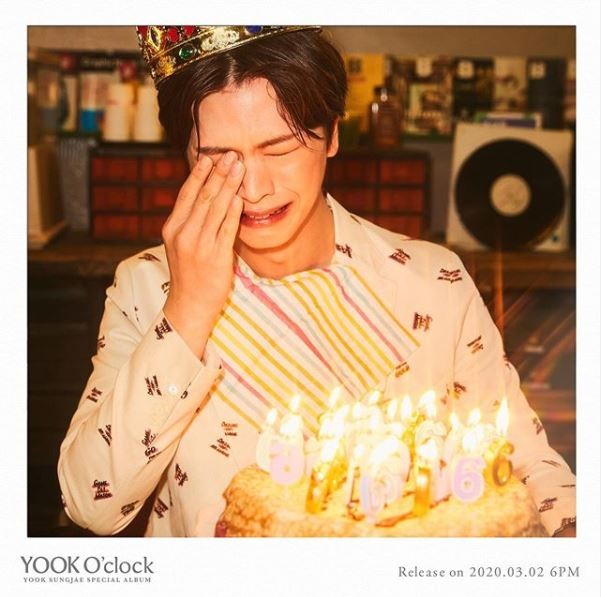 BtoB Yook Sungjae showed off his unique charm that fits the nickname Yukjatto.Yook Sungjae released the third concept image of the special album YOOK Oclock (Yuk Acclam) which will be released on March 2 through the official BtoB SNS at 6 pm on the 22nd.In the public image, Yook Sungjae has been showing off the charm of Yukjatto with a playful pose and expression, which led to a hot reaction from fans.The concept image with the colorful charm of Yook Sungjae was released, and the expectation for the special album was raised one level, following the first concept image that showed a warm analog sensibility and the second image that showed a cute and wrong appearance with a hobby related to fishing.Yook Sungjaes first solo album and special album YOOK Oclock is to repay the steady love sent by Fandom Melody to the 3X2=6 project, which lasted for three months from December last year. It was completed.Yook Sungjae will give another new look through the new song Wind of the Day.YOOK Oclock will be released on March 2 at 6 pm on various online music sites and will be available on the music from the 3rd.