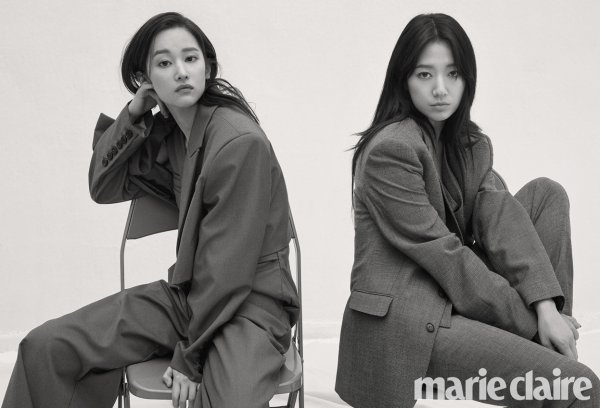 More pictures and interviews of Park Shin-hye and Jeon Jongseo Actor can be found in the March issue of Marie Claire and the Mari Claire website.