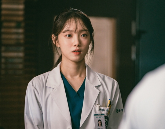 <p>Final opportunity only a remnant of SBS ‘romantic floor Kim, Department 2’ for a massive - Lee Sung-kyung - Ahn, Hyo-seop this is a beautiful and small Church, filled with ‘the kind of giving I was.</p><p>2 November 24 broadcast of SBS On the drama, ‘romantic floor Kim, Department 2’(a river scene/ rendering type recognition beat repeat/ production Samhwa networks) 15 times, most, What, based on Metropolitan TV viewer ratings 24. 5%, and nationwide TV viewer ratings 23. 7%, the moment the highest TV viewer ratings 25. 7%return and again itself the highest TV viewer ratings, and if you, 8 consecutive weeks with NCR - nationwide - 2049 TV viewer ratings before the Channel 1 in place while the overwhelming ‘in theatre powerhouse’of the Majesty solidify had.</p><p>Whats more ‘romantic floor Kim, Department 2’for the last 1 6 the first begin broadcasting, broadcasting time, a TELEVISION viewer ratings # 1 of course and each new topic as of and for the United States to ‘romantic wave’, ‘romanticism a blast as swept was the situation. In this regard ‘romantic floor Kim, Department 2’which had led to one massive - Lee Sung-kyung - Ahn, Hyo-seop the enthusiastic support and cheering, hot love to send your viewers towards the Thank You with 16 times the finishing done well and opportunities for direct experience handed on.</p><p>First saw part of the employer, and once the hand of God called was a geek genius doctor Kim from the station to the more charismatic between the city and heavy things get all day the shoulder was one massive “Kim from my life and values a lot of contained figures. Kim: through the personal analysis, we have learned a lot and when any of the usual thought things Kim through the melt came to Kim from me several means to have a”live and Kim some of the characters a special love for and a fortune off it.</p><p>The “‘romantic floor from the Kim Part 2’ last shot to finish in the Moche also feel. Season 2 before the start, fellow actors and Directors, the staff, all the tension there were a lot of my viewers are from the first times too big, with, big applause to really feel it,”and “viewers thanks to a responsible and rewarding if you feel committed to the end the harder months to come. Season 1 to Season 2 until a fine finish in the Thank You one,”said the viewers towards the Thank You by saying I was. Moreover, “if I have a chance for Season 3 of hope and expectation and waiting, we will.</p><p>You are within a contact and mom to become a doctor nausea to overcome the efforts made had thoracic surgery fellows car is a fire station, Lee Sung-kyung is “so good work and great actors, with most of them and only one me, me really and happiness was called”the works were all for the moment Thank You with exposed. This “is not really all that good work. So stone hospital more or not and it will be the same. Meanwhile, ‘romantic floor from the Kim Part 2, Love and empathy to your viewers with a sincere Thank You will”and forget the work for the community and viewers for you, said.</p><p>Every company in the local and deadpan ‘subsistence Sunny challenge’ each other with this painful past, beyond a layer of growth development for all, he depicts Ahn Hyo-seop is “5 months, struggling to romance ‘floor Kim, Department 2’which is considerably one of your best staff, the best Director, writer, father, our Kim from one massive sunbaenim, all of the starring actors, dont look at me much Thank You will. Be a really great honor was”a daunting feelings I had. More “What than all the love stay tuned with your viewers with a sincere Thank You will. You stand in the very presence could and with of growth, as long as I could grow. ‘Romantic floor Kim, from 2’through that with romantic Find be hope,”and viewers with were able to is more fond feelings pouring out.</p><p>Production company Samhwa Networks side “for a long time alone in your passion and really open the show unfolded as a massive - Lee Sung-kyung - Ahn, Hyo-seop, including the ‘Romantic Doctor Kim Department 2 starred by all the actors, and to the best taken by the staff to Thank You of greetings,”I want to live and “to the Republic of Korea ‘romantic message’to the new and huge TV viewer ratings numbers, to identify viewers to once again Thank You for it. ‘Romantic floor from the Kim Part 2’ ending and what will happen today(25 days) the last broadcast watch the moon called”and was</p>