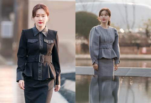 MBCs new monthly drama 365: A Year Against Fate (hereinafter referred to as 365), which is about to be broadcasted on March 23, unveiled Kim Ji-soos Character Steelcut, which emits intense Aura.The unique atmosphere created with its own color raises expectations by foreseeing the performance of Kim Ji-soo, a believer who will shine more in genres.365 is a drama about the mystery survival game of those who have been trapped in an unknown fate when they return to a year ago dreaming of a perfect life.Based on the interesting material called Life Lisset, we will maximize the pleasure that can be felt in the genre with the overwhelming attraction that gives suspense, thrill, and entertainment fun to the hand.In particular, as it was selected as the first drama to take charge of the newly organized day and time zone, interest and expectation for 365, which has emerged as the best anticipated work and topic work in the first half of 2020, is increasing.Kim Ji-soo in the public photo overwhelms the atmosphere by radiating an intense force with a different weight.Pokerface, which can not read cold eyes and emotions, stimulates her curiosity about Li Xin Character, which she will act in 365.The sharp charisma that pierces the abyss of the other person from the unwavering walk of a single step further doubles the secret atmosphere and captures the attention.The Li Xin role, which Kim Ji-soo plays, is a psychiatrist with a sophisticated appearance that is graceful and trustworthy in words and actions.She runs a psychological counseling clinic called Jianwon, a person who suggests a special experience called Lisset to people.She also has a special secret of going back to the past with them and living over and over again for a year.It is no exaggeration to say that Li Xin is the key to the event and the mystery of the mystery.So, expectations are rising day by day as to what color the Li Xin Character will be completed and what synergy Kim Ji-soo will create.The production team of 365 said, The unique delicacy and strong charm of Kim Ji-soo actor has completed the Li Xin Character more stereoscopically.Li Xin, not Kim Ji-soo, is showing more than expected results than I can imagine, he said. It would be good to expect Kim Ji-soo to play a role that further enhances the charm of Character with his acting.Meanwhile, 365 will be broadcast every Monday and Tuesday at 8:55 pm from March 23rd.Photo  MBC Provision