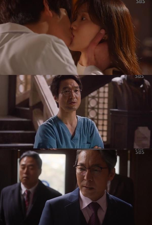 Romantic Doctor Kim Sabu 2 amplified expectations for next season and ended with a Cida happy ending.In the final episode of SBSs Romantic Doctor Kim Sabu 2, which aired on the 25th, Seo Woo-jin (Ahn Hyo-seop) and Cha Eun-jae (Lee Sung-kyung), who were rarely able to confirm each others hearts, were shown to check each others hearts with a hot kiss and develop into lovers.Cha Eun-jae decided to stay at the Doldam Hospital, which can be done with Seo Woo-jin, not the main hospital.Kim Sabu, who has been overworking his wrists with numerous surgeries, has undergone surgery for carpal tube syndrome.As a result of the surgery, Kim Sabus disease was multiple sclerosis, and the operation was completed safely with Seo Woo-jin and Bae Moon-jung (Shin Dong-wook) on the road.Kim also suggested that Park Min-guk, who quit Geo University Hospital, should join hands at Doldam Hospital, and Park Min-guk asked, We will build a trauma center at Doldam Hospital in three years.Here, Kim said, Good, Cole, and the two men joined forces to lead a new future for Doldam Hospital.Do Yoon-wan (Choi Jin-ho), who had been doing bad things to bring down Kim Sa-bu and Doldam Hospital for a long time, became an independent corporation with the permission to establish a medical corporation.Kim said, The promise of 4 billion won every year from the giant foundation, but the management and hospital system is completely independent, left by Chairman Shin Byung-ho.The romantic doctor Kim Sabu 2 (hereinafter referred to as Kim Sabu 2), which started broadcasting on January 6, is a work about the story of the real doctor that takes place in the background of a poor stone wall hospital in the province.Season 1 of Kim Sabu was previously broadcast from November 2016 to January 2017 and recorded 27.6% of its own top TV viewer ratings, so it was natural that viewers attention was focused on Season 2, which returned in three years.The story of the changed Doldam Hospital was drawn around Han Suk-kyu, Lee Sung-kyung and Ahn Hyo-seop, with the leading actors who appeared last season replaced with a new face.Kim Sabu 2, which has been featured in two consecutive seasons and has been at the center of the drama, has started to record as much as season 1 with the addition of Ahn Hyo-seop and Lee Sung-kyung.Kim Sabu 2, who became the first throne in the same time zone with 14.9% of All States average TV viewer ratings from the first broadcast, did not miss the first place in the same time zone throughout the broadcast and recorded high TV viewer ratings every time.In particular, the 15th broadcast on the 24th showed the end of the show, exceeding the All States average TV viewer ratings of 23.7%.The secret to Kim Sabu 2s once again being able to paint the house theater as a romantic fever was a solid narrative and lively production, a perfect synergy created by the actors who did not have a hole.Kang Eun-kyung and Yoo In-sik, who created Season 1, succeeded in creating Well-Made Drama over two seasons by introducing Also, the solid performance of Doldam Jew and Han Suk-kyu, who have been guarding the Doldam Hospital since last season, including Ahn Hyo-seop, Lee Sung-kyung, So Ju-yeon and Kim Joo-heon, who joined the new season this season, attracted viewers every month and Tuesday to the house theater.In particular, in the case of Ahn Hyo-seop, this work succeeded in regaining his position by drawing the favorable reputation of Rediscovery of Ahn Hyo-seop with dense emotional acting.The second story of Doldam Hospital is now over, but viewers are already expressing their desire for Season 3: Kim Sabu, who proved to the end that there is a brother-in-law.The story of Doldam Hospital, which has now become an independent corporation, is still endless. Expectations are already gathered for the next season and next story they will draw.