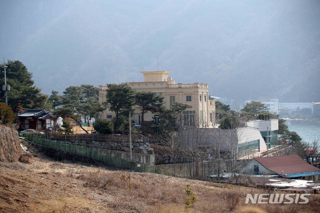 신천지 이만희 회견 '청평 평화의 궁전' 어떤 곳? 신천지 이만희 회견 '청평 평화의 궁전' 어떤 곳?