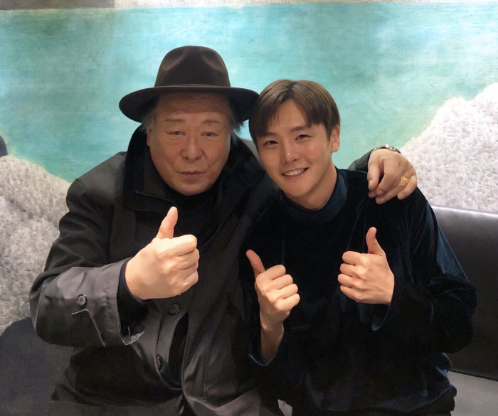 케이더블유엔터테인먼트 이미지