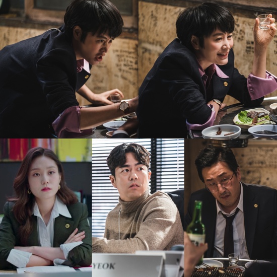 Kim Hye-soos struggle to enter Hyena Song & Kim unfolds.SBS gilt drama Hyena (playplayplay by Kim Ru-ri, director Jang Tae-yu) is giving a thrilling fun with unpredictable development.In particular, at the end of the last four episodes of the show, Kim Hye-soo, who was in conflict with Ju Ji-hoon, was shocked by the appearance of Yoon Hee-jaes world, Law Firm Song & Kim.The money-lender who ran a small law firm by himself, was eager to run directly to attract customers for money.The lawyers of the large Law Firm Song & Kim wrote a way that they could not understand, and they heard the arrogance of the insect of worm from Yoon Hee-jae.When such a money maker entered Song & Kim, Yoon Hee-jae and other Song & Kim lawyers were all in a hurry.The fact that a lawyer who has lived differently from them has been a partner lawyer has raised their vigilance.So, I was curious about how the goldsmith would adapt to Song & Kim and whether they could enter their inner circle.Meanwhile, Hyena will focus attention on March 5th by releasing photos of the registrar who meets Song & Kim lawyers.In the open photo, Jung Geum-ja meets with Yoon Hee-jaes team members, KAGIHIKHIK (Jeon Seok-ho), Kim Chang-wook (Hyuna Bong-sik), and Bu Hyona (Park Se-jin), and greets each other in different ways.This is the appearance of a goldsmith who entered Song & Kim trying to make his own person.First, Yoon Hee-jaes best friend, Gagihyuk, looks very surprised at the person who visited him, and then talks with Kim Chang-wook for a drink.The conversation with the father, the thoughtful father, is also eye-catching, and the approach of the moneymaker, who approaches in different ways, is interesting.So far, the money maker has shown a knack for baking the other person based on thorough investigation, which has made Yoon Hee-jae against him, and Song & Kim Ha Chan-ho as his customer.I wonder what kind of method each of the money makers would have taken to make Song & Kims lawyers on their side, and whether they could make their own side through this method.SBS drama Hyena, which can share a new story of Jung Geum-ja who entered Song & Kim, will be broadcasted at 10 pm on Friday, 6th.Photo Offering: SBS Hyena