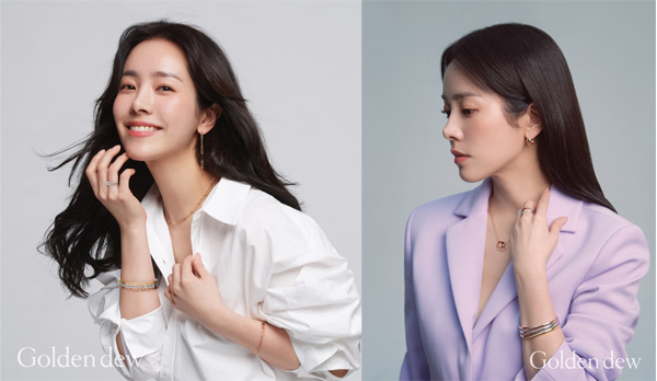 - Golden Du model Han Ji-min, brand campaign Slogan Diamond is You jewelery pictorial release - Wedding, fashion line S/S jewelery stylingBased on the brand campaign Slogan, Diamond is You, the domestic fine jewelry brand Golden Dew has released a 2020 S/S season picture of Muse Han Ji-min.Golden Dews Diamond is You campaign Slogan is a message to women who are strong, noble, sparse, eternal and shining like Blood Diamond, and captures the image of a woman who has an unchanging beauty through a Muse Han Ji-min picture.This picture was made with a wedding line with the beauty of Blood Diamond that does not change over time and a fashion line that naturally permeates at any moment and emits charm. Han Ji-mins elegant and luxurious mood blended well and caught the eye.Han Ji-min in the picture adds a romantic charm to the white dress by adding Blood Diamond jewelery, and a simple white shirt and a signature jewelery using Golden Dews GD motif to complete the more brilliant look.Especially, it layered the bangle in the lavender color suit symbolizing the golden dew, and it gives an elegant and sophisticated mood. In this picture, it perfectly expresses the beauty of the self-shining woman that the brand shows.The new 2020 S/S Golden Dew with Muse Han Ji-min can be found at Golden Dew Cheongdam headquarters, art halls and department store stores nationwide.Written by Fashion Webzine Park Ji-ae PhotosBased on the brand campaign Slogan, Diamond is You, the domestic fine jewelry brand Golden Dew has released a 2020 S/S season picture of Muse Han Ji-min.