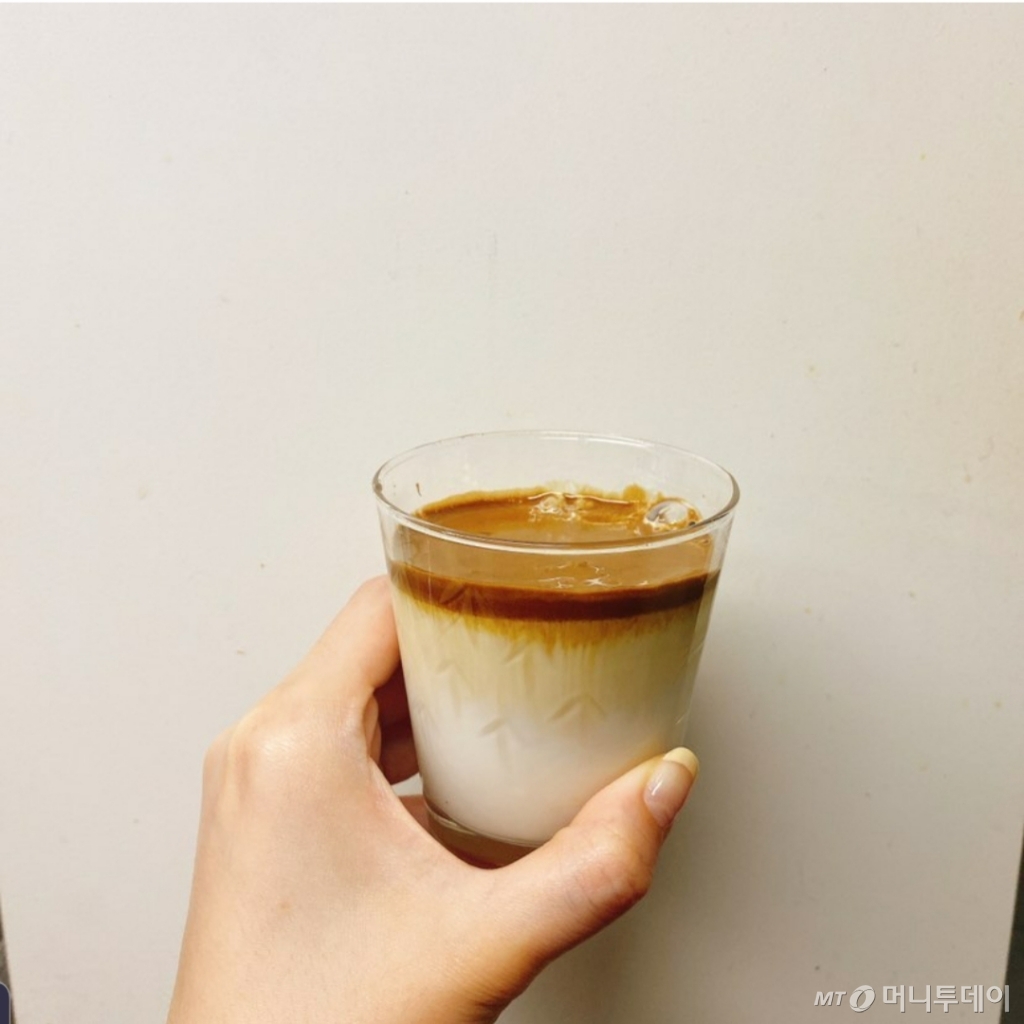 커피를만드는사람들 이미지