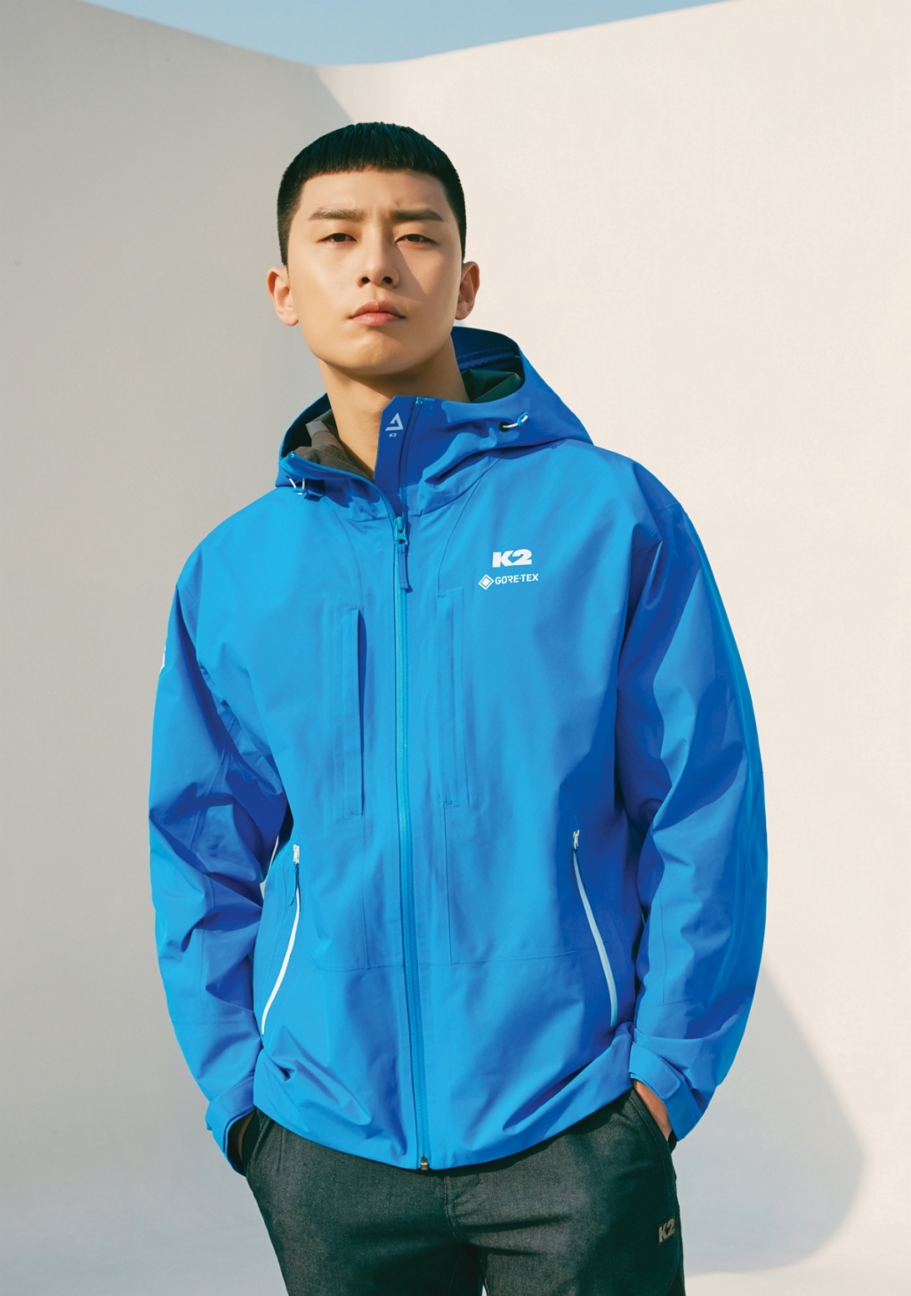 Outdoor brand K2 announced on November 11 that Actor Park Seo-joon was selected as a brand exclusive Model.K2 said that the healthy Image of Actor Park Seo-joon, who has a variety of fans regardless of generation with bright and positive energy, is well matched with the K2 brand Image and selected as a new face.Park Seo-joon will show a Tech Plus line for hiking and light hiking, and a Life line look that reflects functional lifestyle wear and athletic trends.It will show an active yet sensual look.Park Seo-joon will start his activities as a full-fledged K2 Model starting with the release of the picture in March.Park Seo-joons healthy and active Image has been selected as a Model in line with the K2 brand Image, said Shin Seon-cheol, head of the K2 marketing team. I expect that Park Seo-joons charm of eight colors, which plays a variety of genres, will bring newness and fresh vitality to K2.On the other hand, Park Seo-joon is playing the role of Park Sae-roi in JTBC gilt Drama ItaeOne Clath.