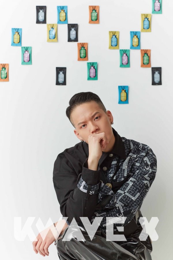 BtoB (BTOB) Peniel Shin has transformed into an Earth garrison guarding Earth.Kei WaveX (KWAVE X) released a digital picture of BtoB (BTOB) Peniel Shin.This picture was conducted under the theme of Peniel Shin, Protect Earth, and Earth, whose environment was destroyed by human victory, delivered the message of the last Warning.BtoB (BTOB) Peniel Shin, who transformed into an Earth Guard through the picture, emits a strong force under the red light which means the last Warning of Earth, and shows the image of guarding Earth using drone and machine gun in a spleen between tapes with Warning comments such as WARNING and FRAGILE.Especially, the cut that is taken in the background of the chemical power plant which is the main cause of environmental destruction and the sea turtle which is directly damaged by marine pollution makes the viewer aware of the environmental protection.Also, paper drones used by BtoB (BTOB) Peniel Shin as props, toy machine guns made from PET bottles, and diffusers using waste paper are upcycling works that focus on new use of resources, and it is intended to Jessie upcycling as a powerful weapon to protect Earth.I think upcycling using new resources is one of the good ways to protect Earth, said Peniel Shin, a BtoB (BTOB) who said he was fresh while filming this social contribution picture.I used upcycling paper drones and machine gun toys that I used as props, and I thought that there would be a lot of upcycling toys in the future. I recommend metal straws, although I use them a lot for the environment, and they are difficult to use for a long time and are not easy to reuse.On the other hand, metal straws can be reused after cleaning solo, he said, actively suggesting the use of metal straws and recycled cups as ideas in daily life for environmental protection practice.Meanwhile, full interviews with the pictures of the overwhelming visuals of BtoB (BTOB) Peniel Shin can be found through the global Korean Wave magazine Kei WaveX.Global Hallyu magazine Kei WaveX, along with a star who exercises good influence, is conducting a project-based planning picture that helps solve social issues and is Jessieing various ways to practice fun and donations together through communication with the public.