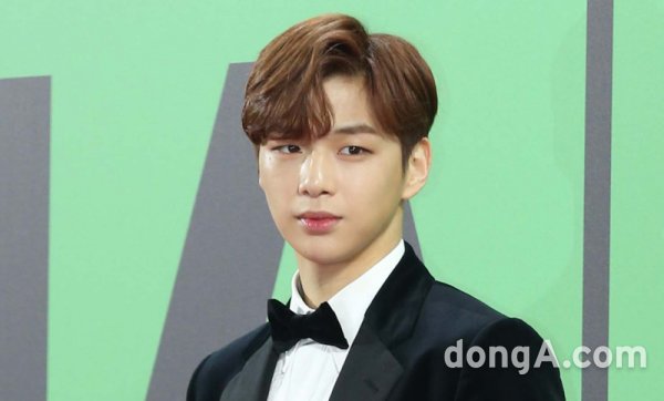 Singer Kang Daniel will appear on SBS Running Man as a guest.According to an SBS official on the 15th, Kang Daniel recently joined Running Man as a guest and finished shooting.Kang Daniels share is scheduled to air on the 22nd.Kang Daniel, who was guested in the Crime City Race in November 2017, was reunited with Running Man members in the program in three years.