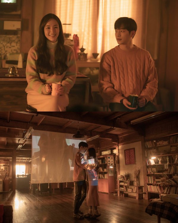 Park Min-young and Im Eun-seop, who started an unintentional roofing and created exciting moments that made a smile on their faces, in the JTBC monthly drama Ill Go If the weather is good (hereinafter referred to as Day back).Perhaps today (16th) will present a beautiful night that these couples will not forget.A still cut that holds each others hands, looks at each other, and Waltz is released.Seawon and Eun-seop sit side by side on Goodnight Heavens Bookstore and watch the movie, with two main characters in the film Classic Actoring Waltz on the screen.With the atmosphere of a cozy melodrama like a warm light filled with Heavens Bookstore, Haewon is immersed in the story as if it were sucked into the movie, and Eun-seop is looking at her with lovely eyes.And this atmosphere leads to the two Waltz, like the main character in the movie.Waltz is the most moody dance to begin a new relationship or when there is something to celebrate, expressing the happy moments of life in romantic movements.Was this meaning given to the Waltz of Haewon and Eunseop?Above all, Waltz of Marmel Couple, who is staring at each others eyes and leaving his body in the lead of his opponent, gives a stronger tremor than any other ambassador.Park Min-young and Seo Kang-joon prepared to show perfect Waltz breathing, practicing Waltz before shooting and learning basic movements.It is the back door that the production crew surprised the crew with the fantastic breathing that can not be believed that it was the first time I set a solid foundation by carefully adjusting the foot movement.Photos: Ace Factory