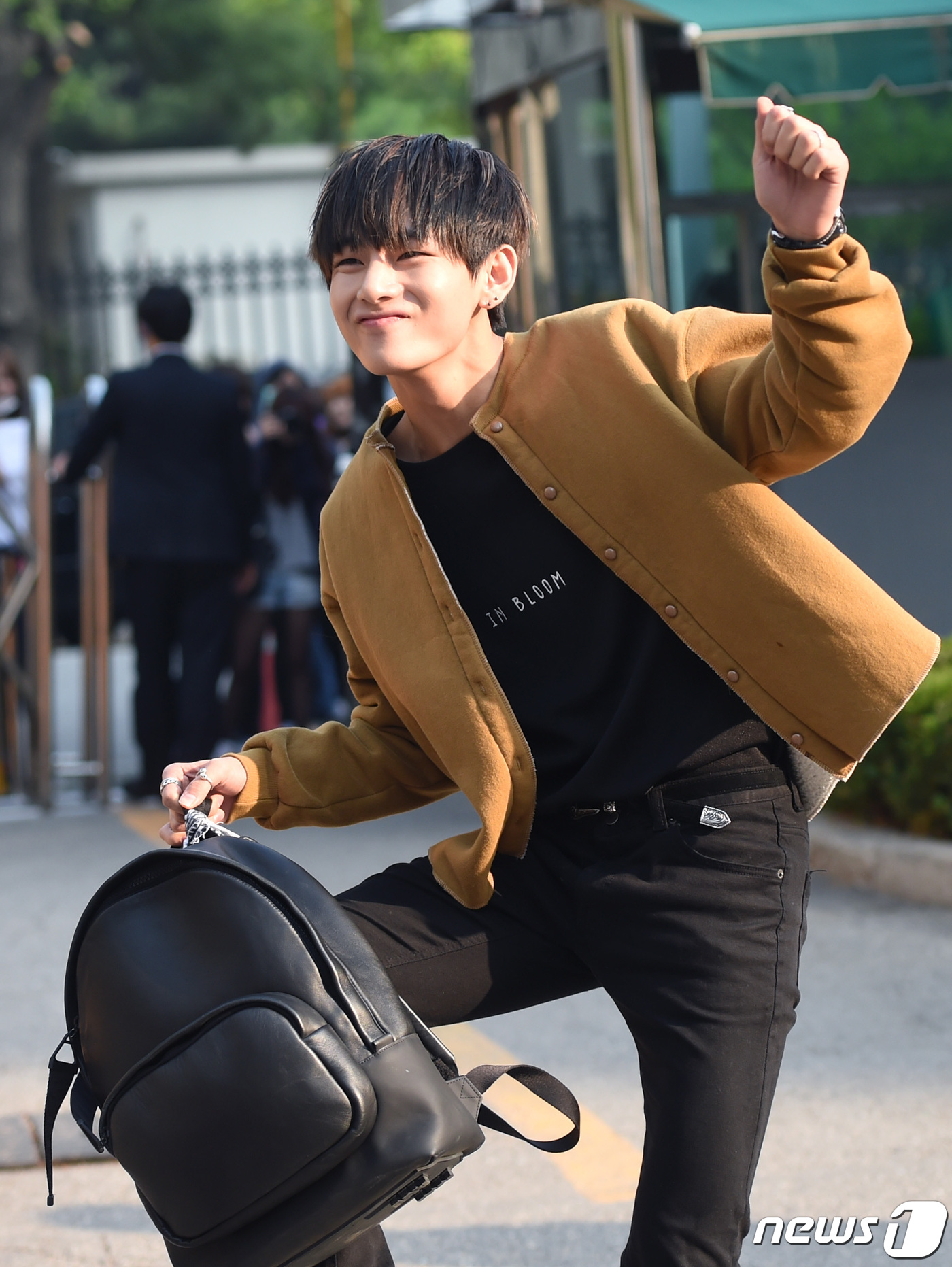 깨방정 이미지