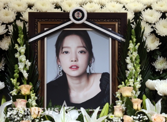 [단독] "22년 엄마 사랑 몰라" 친오빠, '구하라법' 눈물의 청원[종합] | 인스티즈