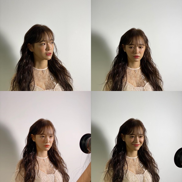 Singer Sejeong has reported on the latest.Sejeong posted several photos taken by the manager on his Instagram on the 18th, along with an article entitled Photo is a Lang Manager.Sejeong in the open photo is looking at the camera lens and is showing a professional look such as a dreamy expression and a bright smile.Sejeongs unique atmosphere and brilliant visuals catch the eye.Netizens responded such as It is a warm article, Please be careful about health and Lets not hurt.Sejeong released his first mini album Flower on the 17th.Photo: Sejeong Instagram