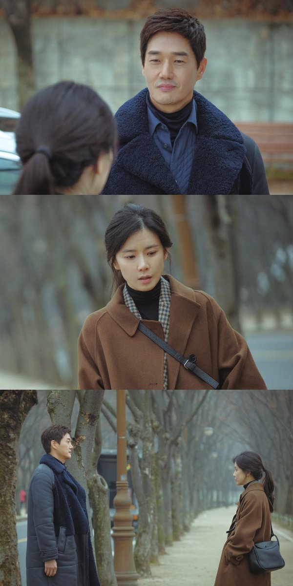 TVNs new Saturday, which is scheduled to air at 9 p.m. on April 18 (In the Mood for Love – the moment when life becomes a flower) (playplayplay by Jeon Hee-young/directed Son Jung-hyun production main factory, Studio Dragon/hereinafter, In the Mood for Love) is a reenactment of the beautiful first love and the re-enactment of everything that has been changed. The last love letter that Lee Bo-young) paints facing himself in the most brilliant days.In the Mood for Love is attracting the attention of prospective viewers with the meeting of two luxury actors, Yoo Ji-tae and Lee Bo-young, and the Kahaani structure that goes back and forth between the past and the present.In addition, Son Jung-hyun, who has shown sensual performance through Lets kiss first?, Yes, I am, All of my love, and Jeon Hee-young, who is attracting attention as a delicate emotional line expression, are together and predict the birth of a different melodrama.Especially, the three-dimensional figure of two men and women changing through the past, present, and time flows adds depth to Kahaani by singing sympathy of the house theater.Eyes are on the chemistry of Yoo Ji-tae and Lee Bo-young, who will show the romance of the adults who once again have the most brilliant moments in life.In addition, the fateful reunion of Han Jae-hyun and Yoon Ji-soo, and the wave of emotions shaking in front of reality and love will be subtly captured and stimulate the emotions of viewers.Indeed, expectations are growing for what the first emotional melodrama of 2020 will be like, which will be shown in collaboration with the Melo Dream Team, including Yoo Ji-tae, Lee Bo-young, Son Jung-hyun and Jeon Hee-young.TVNs new Saturday, In the Mood for Love, will be broadcast on April 18th following Hi-Bye, Mama!, which will warmly paint the house theater this spring with a moist sensibility.