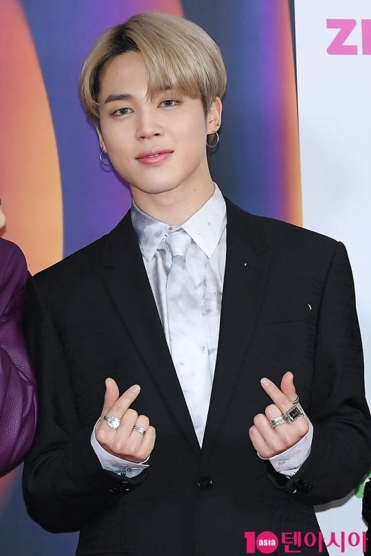BTS Jimin, the top-ranked player in the personal brand reputation X Buy, ranks second and third