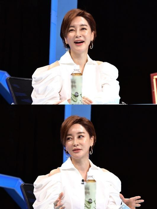 Actor Kim Hye-eun, who recently performed in the JTBC drama Itaewon Clath, unveiled an anecdote with Middle schooler daughter.On the 27th, SBS Sangsangmong Season 2 - You Are My Destiny depicts Kim Hye-eun, who shows off his outstanding talent as a special MC.Kim Hye-eun said, I made a special request to Park Seo-joon, who was breathing in the drama Itaewon Clath because of her daughter.When I go to the shooting, the conversation with my daughter is all Park Seo-joon, he said. My daughter is a big fan of Park Seo-joon.I asked Seo Jun-yi to ask her to be close to her for the rest of her life until her daughter goes to college.On the other hand, Kim Hye-eun played the role of Kang Min-jung, managing director of Jangga with warm humanity in charisma in Itaewon Clath.