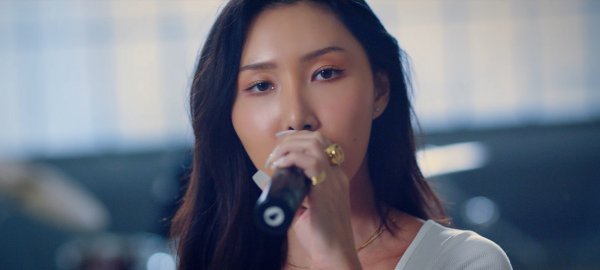 Distal splenorenal shunt procedure presented a new song I do not know Music Video Teaser video, featuring MAMAMOO Hwasa through official SNS at 0:00 today (30th).Distal splenorenal shunt procedure and Hwasa in the video boast perfect breathing and boasted excellent synergy that is the same team.Distal splenorenal shunt procedure will release I do not know of digital single 3/4 through various sound source sites at 6 pm on April 2.