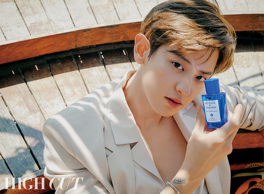 A dazzling pictorial from EXO Chanyeol has been released.EXO Chanyeol has released a refreshing energy through the star style magazine Hycutt published on April 2.Chanyeol first visited Bali in January for a photo shoot, completing a pictorial of a free travel concept set in the blue sea, sky and nature of Sumi Beach.Chanyeols look in the warm sunshine of Bali was even more dazzling, sparkling like a crumbling wave.Hycutt 261, which features a picture of Chanyeol, featured 23 straight photos that were freshly drawn from Chanyeols film camera.When asked if he felt a sense of exacerbation to EXO. Chanyeol, who had become a group for nine years, he said, Now, even if you look at the members and your eyes, or even if you do not look at your eyes,In fact, it doesnt feel like it was so long ago when you were a debut candle or a trainee, because youve been working and youve been together.Im still doing something this year, so I think the time will go as before.Im a group that fits the expression cooler and more cool people, as I go by, as Im an EXO, and I always want to be cool over time.Chanyeol, who is gradually revealing his own music world through his unit activities with Sehun, Dokkaebi, Romantic Doctor Kim Sabu 2 OST.When asked what difference does EXOs Music and Chanyeols Music make, he said, If EXOs Music is combined with each other and shines most when performing together on stage, I would like to capture the feelings I felt at moments like any experience or thought in Music, which has more opinions.Asked what he would like to see in the future, Chanyeol said, The most admired part of seeing other great artists is consistency.I want to keep my original musical tendency and world unchanged over time, and I want to continue to develop and develop, reach some area, and keep it.I think thats the way I want to go.  There is still too much to develop.There are many things I want to do so that I think I have barely stepped up, and if I am greedy, my goal is at the top.If you have a lot of opportunities to show the world what you want to do, I hope you do not lose this mind. minjee Lee