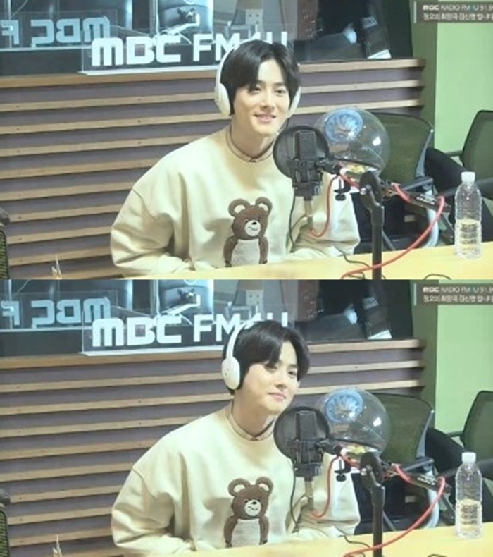 EXO Suho revealed why he Choices Noon Hope Song as Solos first schedule.MBC FM4U Noons Hope Song Kim Shin-Young broadcasted on the 31st, the first mini album Self-portrait Solo debut Suho appeared as a guest and talked.On this day, DJ Kim Shin-Young told Suho that he choices our radio with the first schedule of his first solo activity.Suho said, When I was working as an Obsession, I appeared here with the members, and then the satisfaction of the members was quite high.I asked the members what radio they would like to appear on, Of course, it is not a hope song of noon. He said DJ Kim Shin-Young was thrilled.Suho released the entire song of the first Mini album Self-Portrait through various music sites on the 30th.Shortly after the release of the album, the title song Lets Love achieved the top spot on various music charts and announced the successful Solo debut.Photos  MBC-Seen Radio Capture