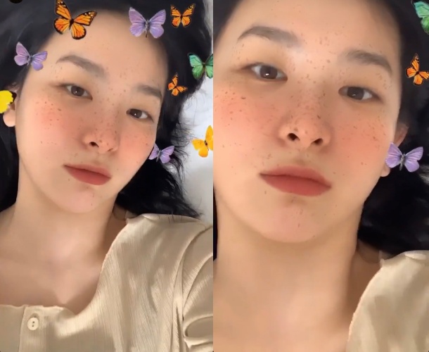 Seulgi posted a selfie on his Instagram story on the 1st, taken with Camera with freckles and Butterfly effects.Seulgis face in the picture is painted with freckles, which add to the girllike atmosphere of Seulgi; Butterfly around her face gives her a dreamy feel.Meanwhile, Irenes group Red Velvet released the repackaged album The ReVe Festival Finale last December and acted as the title song Psycho.