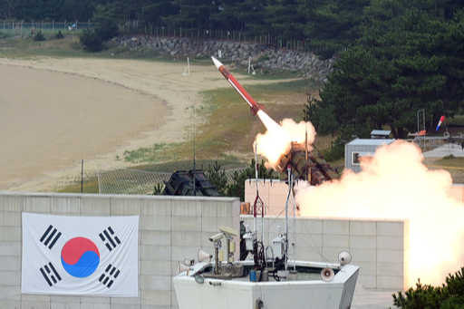 공군 패트리엇(PAC-3) 요격미사일이 가상 표적을 향해 발사되고 있다. 세계일보 자료사진