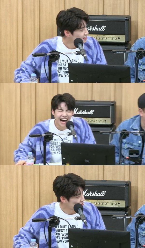 At 2 p.m. on the 6th, the corner Human Analysis Research Institute was broadcast on Monday at the third part of SBS Power FMs Dooshi Escape TV Cultwo Show (hereinafter referred to as TV Cultwo Show).Lee Jin-hyuk, who appeared as a guest on the day, mentioned Yunho and Lee Seung-gi as his role models.He cited Lee Seung-gi as saying to choose one of the two.Lee Jin-hyuk said in a video letter to Yunho, Lee Jin-hyuk is following the passionate appearance on stage.Id like to meet you on stage someday and say role model again.He also laughed at Lee Seung-gi by saying, If you are listening to the radio, please contact me. I am on my side here.Lee Jin-hyuk said, I want to summarize Yunho as an idol and Lee Seung-gi as a role model for entertainment and acting.Photo: SBS captures screens of TV Cultwo Show