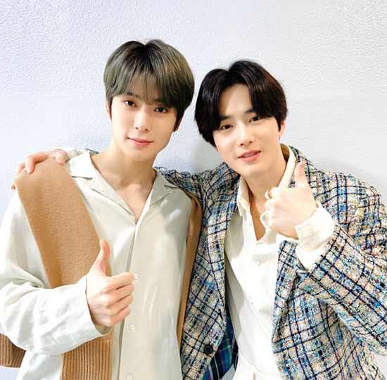 Group NCT Jaehyun celebrates senior Suhos Solo debutOn the 5th, NCT 127 official Twitter posted two photos with the article Suho type!! Solo debut congratulations! I will always cheer you up.The photo released featured a warm two-shot of Suho and Jaehyun, who beamed at the camera as they clasped their shoulders.Suho and Jaehyun met on SBSs popular song on the 5th, Suho, who wore the stage costumes exactly as they were.Fans who saw the warm friendship of the two responded such as It looks really good, Suho Solo album big hit and Good-looking two-shot.On the other hand, Suho released his first Solo album Self-Portrait on the 30th of last month and is working as the title song Love, Hazard.