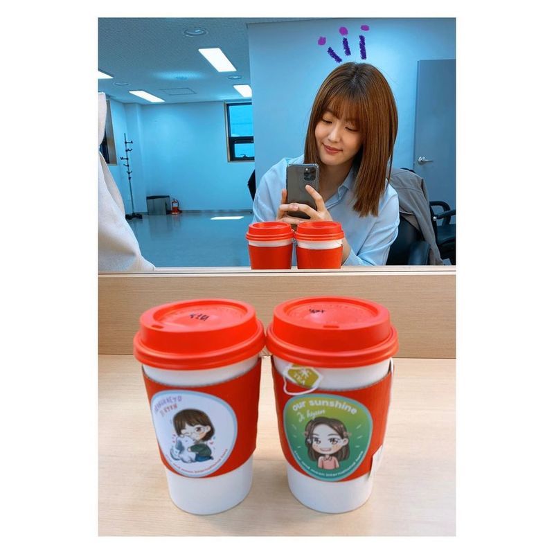 Thank you so much.Nam Ji-hyun thanked his fansActor Nam Ji-hyun posted a picture on his instagram on April 8 with an article entitled Thank you so much, I ate it!In the photo, Nam Ji-hyun smiles brightly against the backdrop of Coffee or Tea sent by fans on the set of MBCs monthly drama 365: A Year Against Fate (hereinafter referred to as 365).Nam Ji-hyuns beautiful visual catches the eyekim myeong-mi