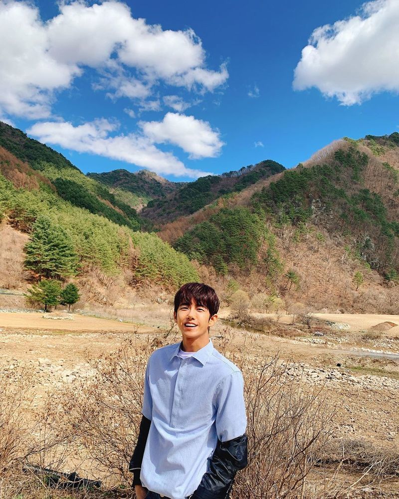 Gwang-hee boasted a warm visual in the background of nature.On April 10, Singer and broadcaster Gwang-hee told his Instagram, MBCs Best Day Friends The good three sisters I met in Pyeongchang, Gangwon Province on the evening of April 24th!I want to watch a lot! And posted two photos.Gwang-hee, wearing a light blue shirt in the photo, smiles under the blue sky, and the beautiful nature of Pyeongchang and the warm visuals of Gwang-hee are admiring.Park Eun-hae