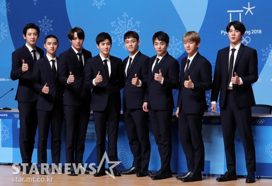 The group EXO (EXO), which has created a new history and record of K-pop over the past few years, celebrated its eighth anniversary.It is not easy to stay at the top for a long time, but the value of EXO, which celebrates its 8th anniversary, is still more brilliant because its history is ongoing.EXO, which debuted to the music industry in April 2012, has been innovative since its emergence. It has attracted attention with its novel project of EXO-K and EXO-M.Kahaani of EXO, who came to Earth with superpowers from an alien planet, is considered to be the beginning of the Idol worldview.EXO presented their own sophisticated Kahaani to music and a way to enjoy K pop more.There were many historic moments, too: He took the stage to mark the closing ceremony of the 2018 Winter Olympics in Pyeongchang, representing South Korea.In 2017, Regular 4s song Power was selected as the Dubai Fountain Show music, one of the worlds top three fountain shows.Solo Power also won. The first Solo album Self-Portrait released by Leader Suho on the 30th of last month exceeded the initial sales volume of 212,000 copies.The title song Love, Haja has been popular since it was released and has been at the top of the major music charts so far.Earlier in July last year, Baek Hyuns first solo album, CITY LIGHTS, sold more than 380,000 copies in just one week of its release, ranking second in South Solo history.