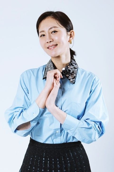 Actor Yum Jung-ah has signed a new contract with The Artistcompany, led by Jung Woo-sung and Lee Jung-jae.The Artistcompany said on Thursday afternoon that Yum Jung-ah and Trade name are making ideal collaborations as developing partners.The foundation is based on the trust and enthusiasm that have saved each other for a long time. I think it is the starting point for designing an enterprising future together, and I will spare no effort in both ways. After Yum Jung-ah joined The Artist Company, he showed active acting activities in films such as Jangsan Bum, Perfect Other, Run and Run, Minist and Start.In addition, through the drama SKY Castle, he returned to the CRT and strengthened his position as the best actress with his high topic and audience rating as well as outstanding acting ability.In the Shishi Sekisui Mountain Village, he was loved by viewers with his lovely, humane, and passionate appearance.In addition, he has been active as a number of brand models and has proved his popularity.Yum Jung-ah recently finished filming Life is Beautiful.