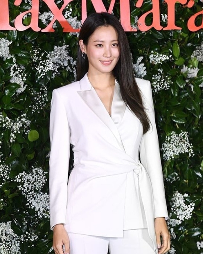 수현 이미지