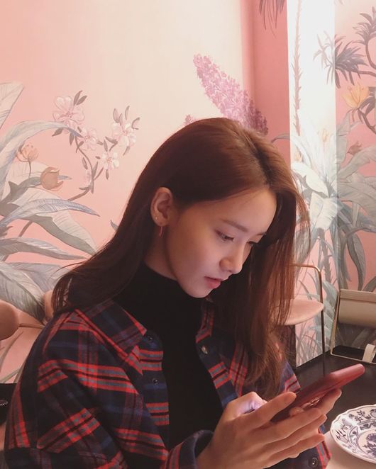 윤아 이미지