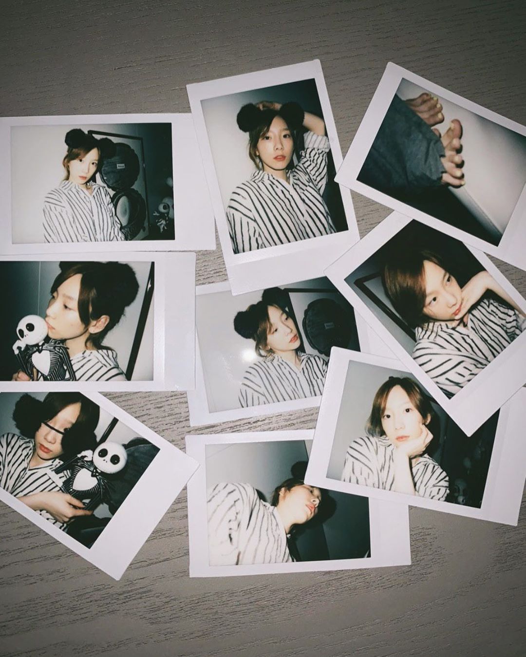 Singer Taeyeon has been on the latest occasion.Taeyeon posted a picture on his Instagram on the 15th with cloud emoticon.In the public photos, Taeyeons Polaroid Corporation photos are filled.Taeyeon is seen sporting her beauty as she poses in adorable headbands and various poses.Meanwhile, Taeyeon released the repackaged album Purpose in January.Photo: Taeyeon Instagram