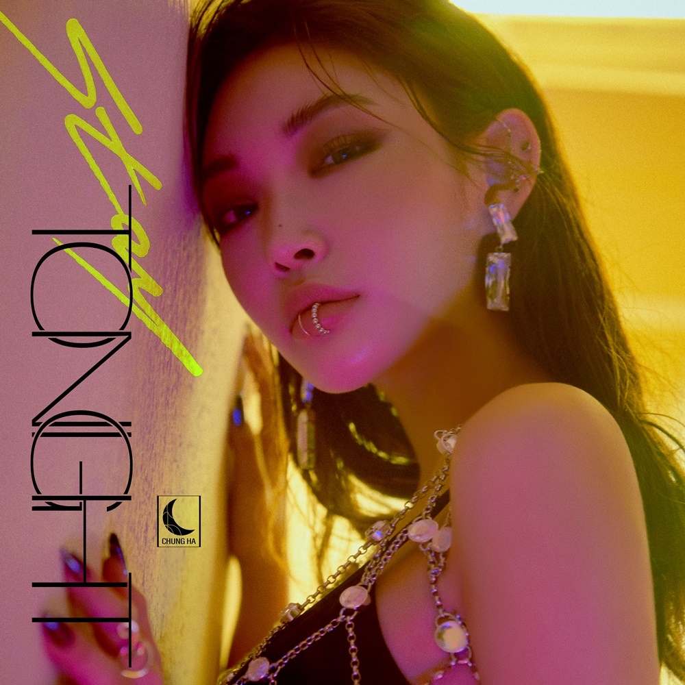 On the 22nd, at 0:00, Chunghas official SNS released the cover image of Free Release Single #1 Stay Tonight (PRE-RELEASE SINGLE #1 Stay Tonight).In the cover image, Chungha made another intense impression with the styling that collected the topic at the time of the first photo teaser release.Chungha, who is staring at the camera with his head on the wall, has a deadly charm with his eyes and has raised his expectation of a new song with his changing concept digestion power.While the concept films of Photo Teaser, NOBLE and SAVAGE, which show extraordinary attempts from the previous Stay Tonight Cumming Soon Image, have been opened one after another, raising the atmosphere of comeback, much attention has been paid to the music video Teaser to be released in the future.On the other hand, Chunghas first full-length album, Stay Tonight, will be released on the music site before 6 pm on the 27th.