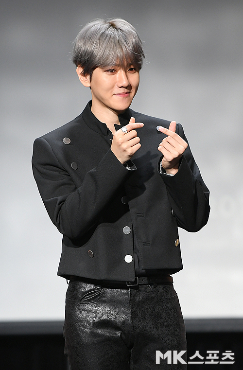 Group EXO Baekhyun returns to SoloEXO Baekhyun is preparing for the Solo album with the goal of releasing at the end of May, SM Entertainment said on the 22nd.As a result, Baekhyun will meet with fans again with Solo in about 10 months after his first Solo album, City Lights, released in July last year.It also proved its popularity both at home and abroad, ranking first in 66 regions around the world on the iTunes Top Album Chart, and first in the Chinas largest music site QQ Music and Cougu Music Album sales chart.Meanwhile, Baekhyun is reportedly in the midst of working on the end of the album.