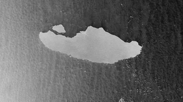 세계서 가장 큰 빙산인 A-68에서 떨어져 나온 조각