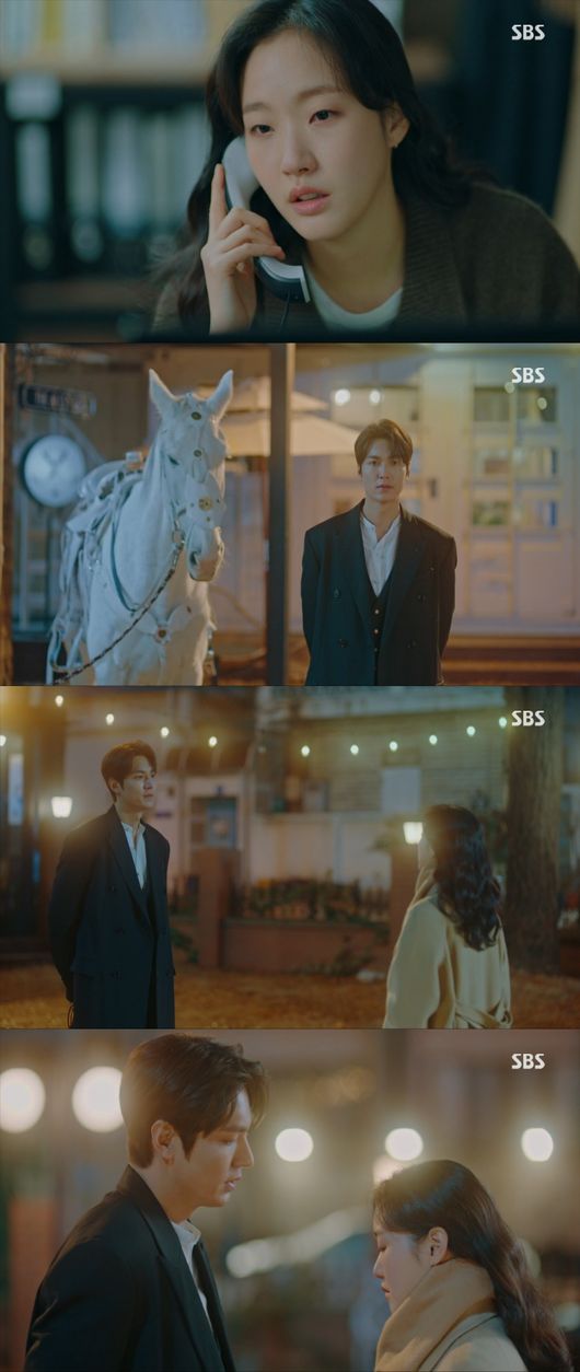 The King Kim Go-eun No way...to Korean Empire with Lee Min-ho The King: Empire of Eternity Lee Min-ho returned to his World with Kim Go-eun.In SBSs drama The King: The Monarch of Eternity (playplayed by Kim Eun-sook, directed by Baek Sang-hoon, Jeong Ji-hyun), Kim Go-eun followed Lee Gon (Lee Min-ho) to South Korea Empire, a parallel world of South Korea.Jung Tae-eun recalled the story he had shared in the bamboo forest after Igon disappeared.I decided to be brave because everyone in the world cant be brave, said Jeong Tae-eul, who was a detective. When asked what emperor he was, Lee tried to pretend to be calm.In Korean Empire, Gu Seo-ryeong (Jung Eun-chae) felt that Lee Gon was absent and entered the palace, and confronted No Ok-nam (Kim Young-ok), who stopped him.He opened the door over Nooknam, but he was embarrassed by the fact that he had a chance to do so.Lets see how the time I was absent will be recorded.Lee and Jung Tae-eul suddenly thought of each other.On the way out of the meeting with Lee Jong-in (Jeon Mu-song), Lee went to the library alone, wondering if the library would be here in the World.The fact that I saw the book parallel universe in the library was also suddenly reminded of Lee.Jung Tae-eul lost his police officers ID card, missed his official ID card while he was slightly bumped into a bicycle rideer, and fell into a sewer.Jung Tae-eun took a new photo and received his ID again.Igon felt time stop once more: Joyoung (Woo Do-hwan) came looking for him and suddenly time stopped.Igon said the numbers momentarily, and once again he spoke them to see how long they had stopped.Joyoung asked, Where the hell have you been? Lee said, I went to World. The capital is Seoul, and the statue of Chungmugong is in Gwanghwamun.The national code is South Korea, Joyoung said. Im going to come by the lady, he said.And in the evening, Igon felt pain in his shoulder as lightning struck, with burning symptoms on his shoulder, and surprised Joyoung went to find a word.In the meantime, Igon took the pandemic and headed for South Korea.Surprisingly, the time was November 11, 2019, the day Egon had earlier told Jung Tae-eul that it was the day he was given his ID.Jung Tae-eun was surprised by the phone call of Igon, and ran to the step, and met with Igon again.If you look at it yourself, you can believe it, then you can go together, Lee said.There was Joyoung, who had the same face as South Koreas Woo Do-hwan, and Lee said, I am the Korean Empire emperor, and my name Ion is not called.At the end of the broadcast, Jung Tae-eul was shown meeting people with the same face as the person he knew at the parallel World Korean Empire.And Igon asked what he was looking for, raising his curiosity.