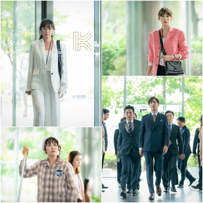 Choi Kang-hee - Yoo In-young - Kim Ji Young and Issa Lee Sang-yeobs first job was captured.SBS New Moon TV drama Goodcasting (playwright Park Ji-ha/director Choi Young-hoon) released on April 28 that Choi Kang-hee - Yoo In-young - Kim Ji Young is on his way to work for the mission completion, succeeding in the operation site, Ilkwang Hitech The Mole Song: Undercover Agent Reiji.Baek Chan-mi (Choi Kang-hee) - Any craft is (Yoo In-young) - Kim Ji Young (Boon) is in the play, respectively, and went to work as Super Rookie with a pseudonym of Baek Jang-mi - Lim Jung-eun - Kim Mi-sun.Baek Chan-mi is wearing a sensual all-white suit and appears in a step full of anticipation, while Any craft is attracting attention with a contradictory look that looks like a shrinking look as if looking at someones eyes.Especially, Hwang Mi-soon is curious because he is disassembled into an in-house beautification, not an office worker like Baek Chan-mi - Any craft is.Moreover, Lee Sang-yeob, the target of the three peoples close-up mark, is walking in a charismatic manner with several attendants.Questions are rising as to why veteran NIS agents, who are pretending to be good, first came to work for the same company and how Yoon Seok-ho became the target of the operation.emigration site