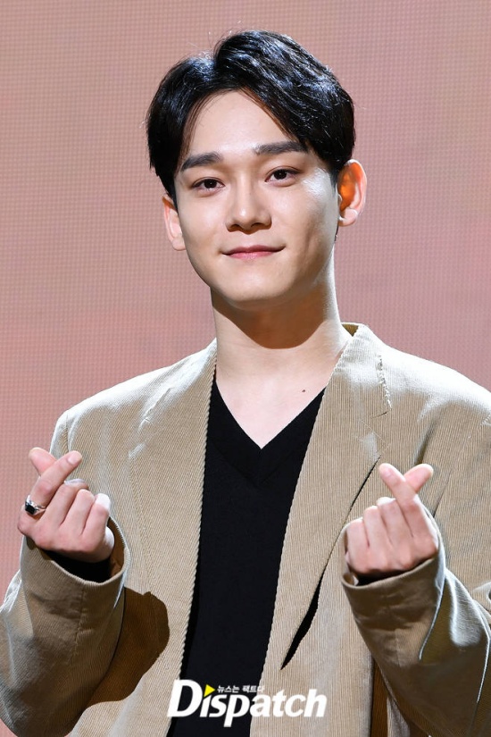 EXO Chen (real name Jong-dae Kim) is full; its only three months since the announcement of marriage.SM Entertainment said, Chen got a daughter from a maternity clinic in Cheongdam-dong, Seoul on the afternoon of the 29th.According to officials, Chens wife had a Child Birth a little earlier than scheduled; Chen is now reportedly delighted.Earlier, Chen announced the surprise marriage news with a non-entertainer woman in January, as well as the announcement of the marriage with a handwritten letter at the time, as well as the news of the second generation.Fans reactions were mixed at Chens sudden news: some fans respected his choice, but some demanded EXOs exit.