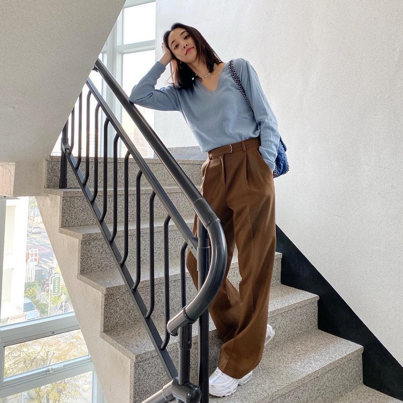 Lee Joo-yeon, an actor from the group after school, reported on his recent situation.Lee Joo-yeon posted a picture on his Instagram on April 29 without any other words.Lee Joo-yeon in the photo showed off the fashionistas face by matching brown pants with blue knit, and is staring at the camera with his arms on the stairs railing with a relaxed expression.Lee Joo-yeons small face and tallness made his proportions even more perfect.The netizens responded that the model force is not a joke and the beauty does not change even after time.surge implementation