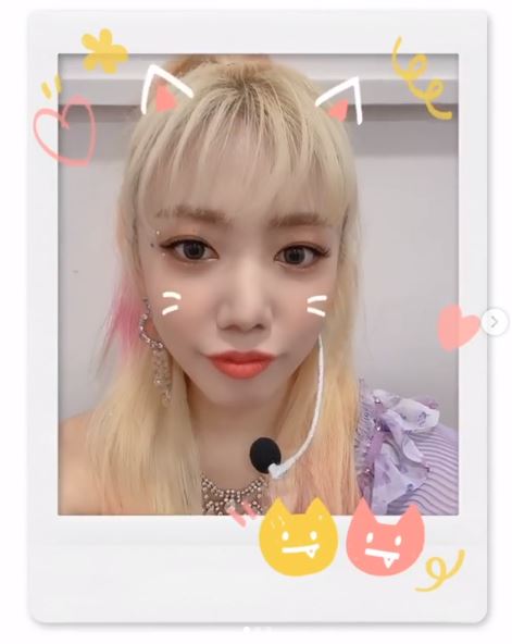 Apink Kim Nam-joo reveals cute charmKim Nam-joo posted two videos on his Instagram account on Monday.Kim Nam-joo in the public footage gave a refreshing look, winking at Camera.The application adds a cute charm by inserting Polaroid Camera and Cat ear effects.Meanwhile, Apink released his mini album LOOK on the 13th and is working as the title song Dumhdurum.Photo: Kim Nam-joo SNS
