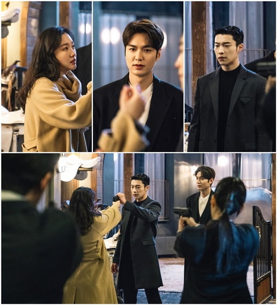 Lee Min-ho, Kim Go-eun and Woo Do-hwan, the monarchs of The King-Eternity, predicted an super emergency that would overturn the Korean Empire with the xXx: Return of Xander Cage fight.SBS gilt drama The King - The Lord of Eternity is a parallel world fantasy romance drawn by Yi Gwa (the Li-Gwa) type Korean Empire Emperor Lee Gon, who wants to close the door (the King of Eternity), and the Moon-Gwa type Korean detective Jeong Tae-eul, who wants to protect someones life, people, and love, through cooperation between the two worlds.The unique imagination that sets the parallel world as two worlds that coexist between Korean Empire and Korea is fascinating the house theater with a heartbreaking excitement.Above all, in the last four episodes, it was revealed that the issuance date of the newly issued ID card of the Korean criminal Jeong Tae-eul (Kim Go-eun), which was kept by the Korean Empire Emperor Lee Min-ho for 25 years, was the same as November 11, 2019.As a result, Jung Tae-eul thought that the words related to the parallel world that I had done so far may be real, and Igon came back to Korea.I took my world to my world, Korean Empire, and shocked viewers.In this regard, Lee Min-ho and Kim Go-eun meet and Woo Do-hwan and are caught in the scene of xXx: Return of Xander Cage fight, which is facing a sudden crisis.In the play, when the emperor Lee Gon pointed the gun at the gun, the Korean Empire Imperial Guard captain, Cho Young (Woo Do-hwan), grabbed the gun with his bare hands.For the confused Jung Tae-eul and the emperor, the contrast that does not cover the water is facing a tight energy, and Igon watching it from behind is smiling brightly.I wonder why Jung Tae-eul is holding a gun toward Lee, and what the story of the emperor Lee-gon is laughing in a bloody atmosphere is amplified.Lee Min-ho - Kim Go-eun - Woo Do-hwans xXx: Return of Xander Cage fight was filmed on a set in Yongin, Gyeonggi Province in March.Woo Do-hwan, who comes out between the Korean Empire and the Republic of Korea, has raised the atmosphere of the scene by emitting the pleasantness as usual.Moreover, the three people who have accumulated teamwork in the meantime have impressed the viewers with a fantastic performance as soon as they start shooting.In addition, the three people made the scene into a laughing sea with a immersion in the character while leaving Lee Min-ho between them during the middle break.The production company, Hwadam Pictures, said, Lee Min-ho, Kim Go-eun, and Woo Do-hwan are related to various aspects in different worlds of Korean Empire and Korea, raising the tension of the drama. I would like you to confirm the role of Cho Young-eun to Lee and Jung Tae-eun, He said.Meanwhile, the 5th episode of The King - Eternal Monarch, which is organized into a total of 16 episodes, will be broadcast on May 1 (Friday) at 10 p.m.